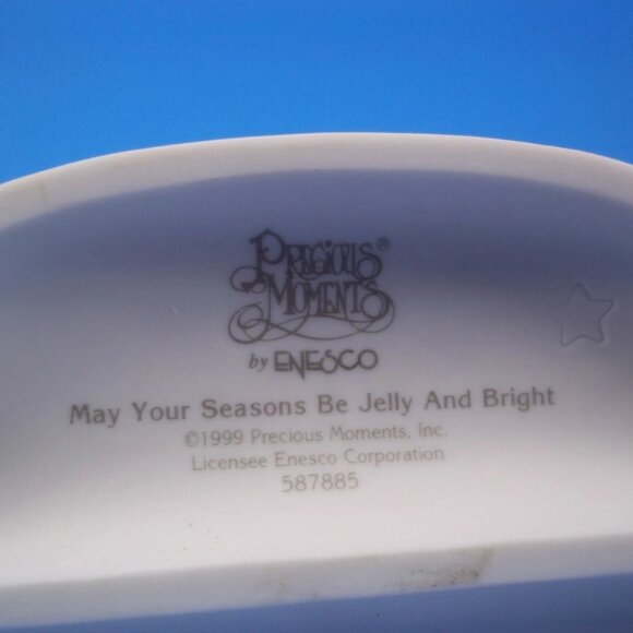 Precious Moments “May Your Seasons Be Jelly and Bright” (Item #587885, 1999) - Picture 7 of 11